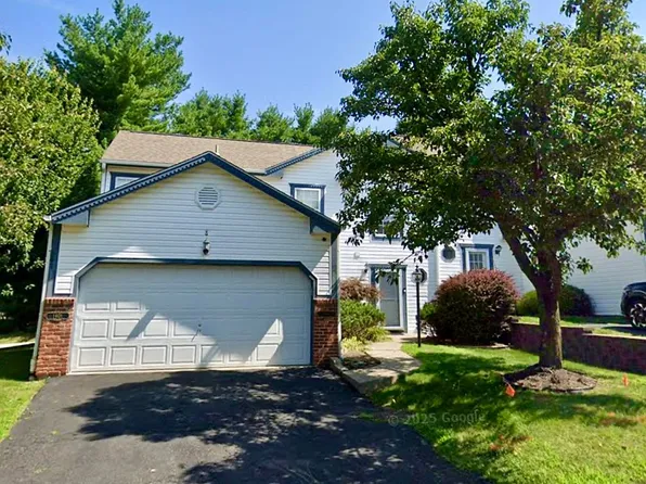 1401 Yorktowne Dr, Lawrence, PA 15055