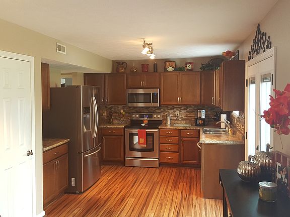 Spacious Kitchen