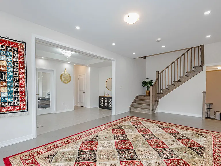 405 Newman Dr — Photo 10