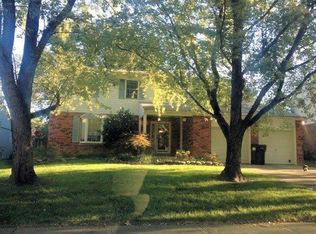 8480 Coran Dr, Cincinnati, OH 45255