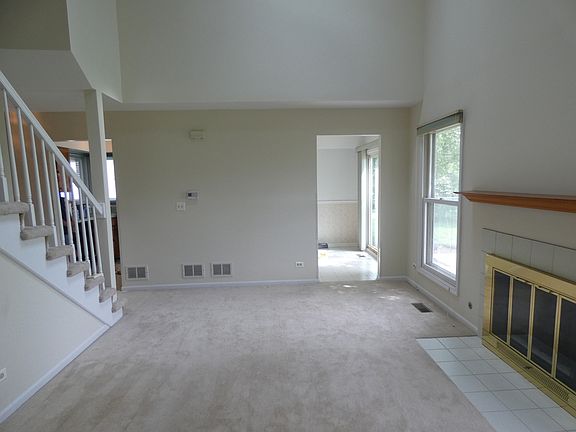 4th image of 1511 S Pembroke Dr #1511