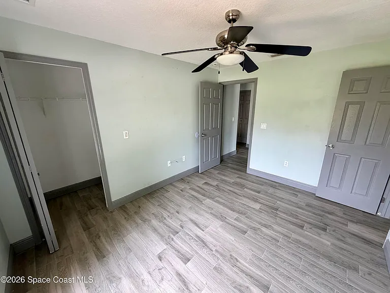 915 Twisting Branch Ct — Photo 19