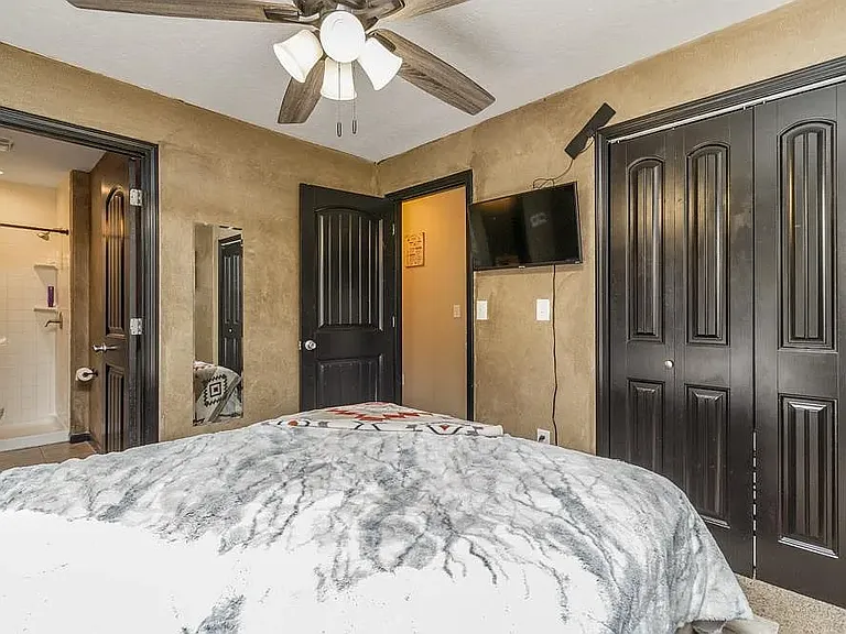 22915 Daisy Rd — Photo 17