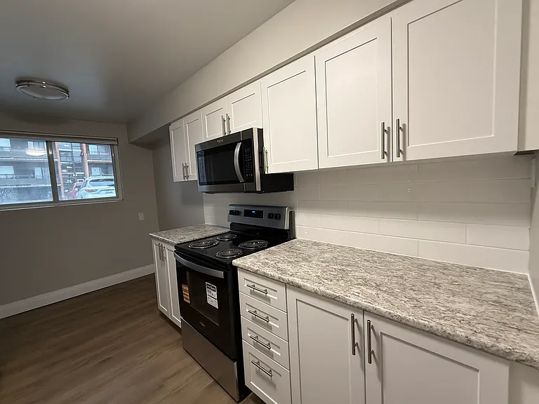 35 Cassino Ave — Photo 7