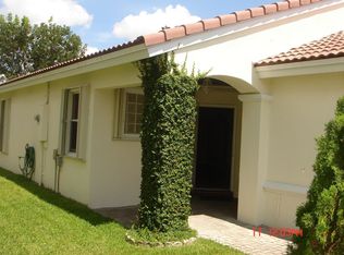 18651 SW 15th St, Pembroke Pines, FL 33029