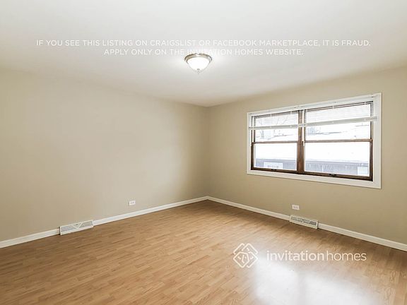 4th image of 42 Holly Dr