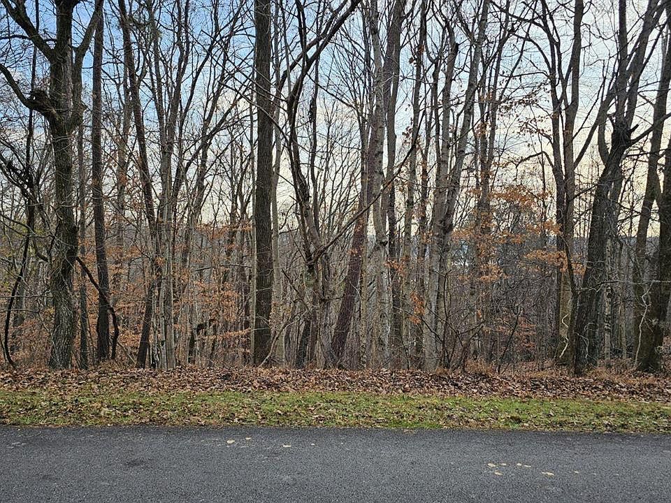 2nd image of 51 Cherokee Rd