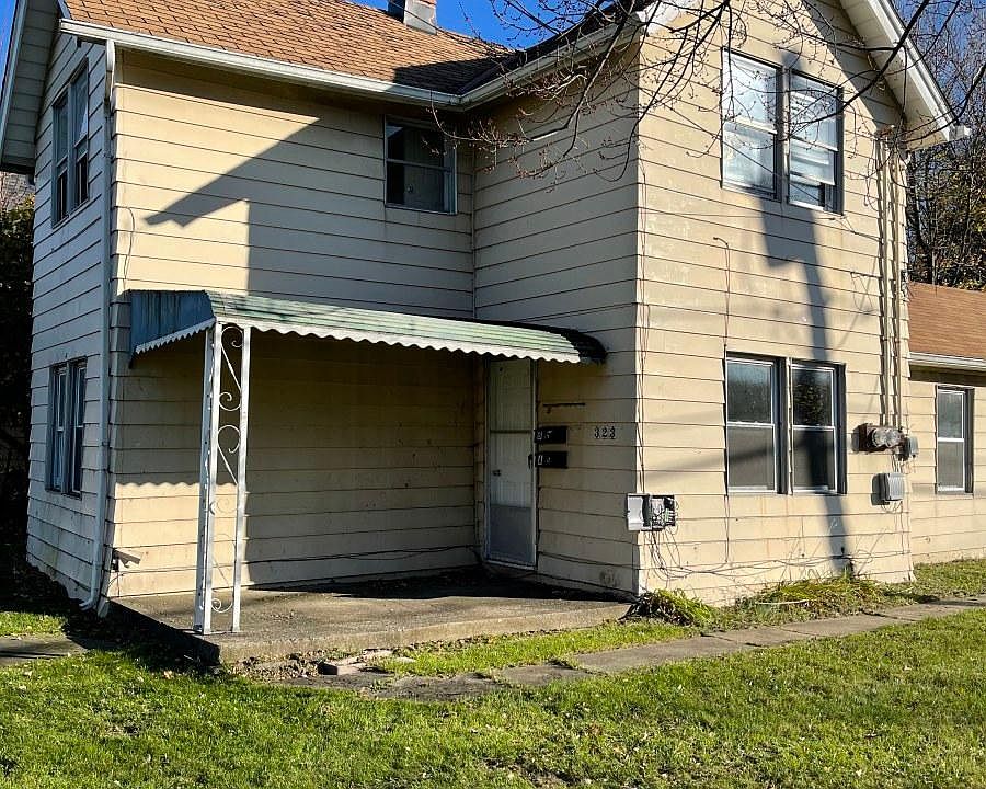 1st image of 323 W 21st St