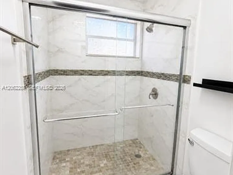 9879 SW 118th Pl #Townhouse 9879 — Photo 8