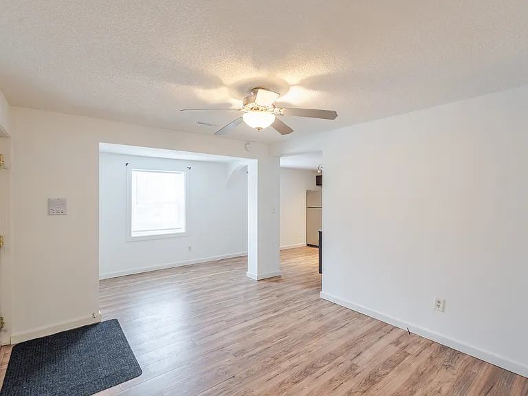 361 Locust St #3 — Photo 6