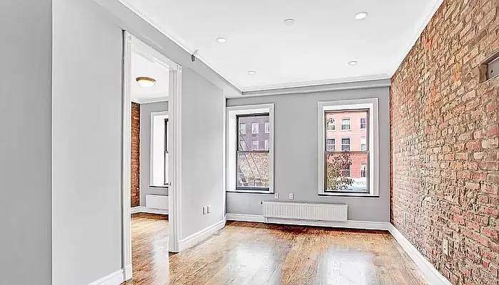 Rented by REAL New York | media 2