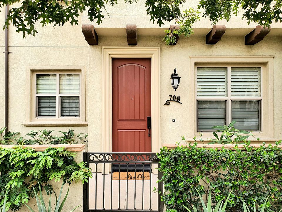 1st image of 708 S Casita St