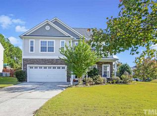 425 Gooseberry Dr, Holly Springs, NC 27540