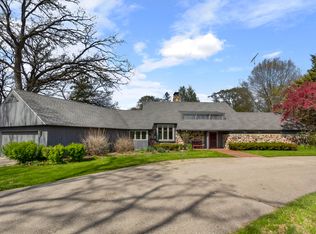 W5050 Schmidt Rd, Elkhorn, WI 53121