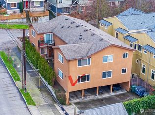 461 N 39th St #1, Seattle, WA 98103