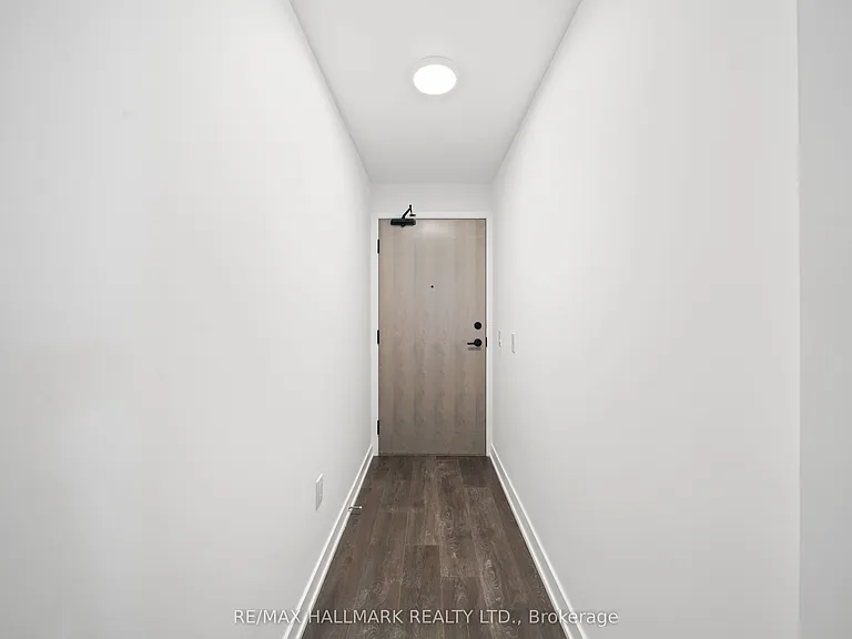130 River St #505 — Photo 6