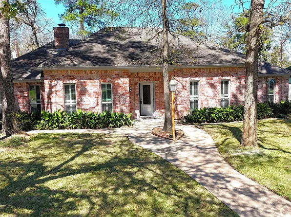 1207 Whitestone Ln, Houston, TX 77073