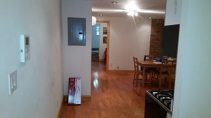 Rented by The Hamilton Group | media 35