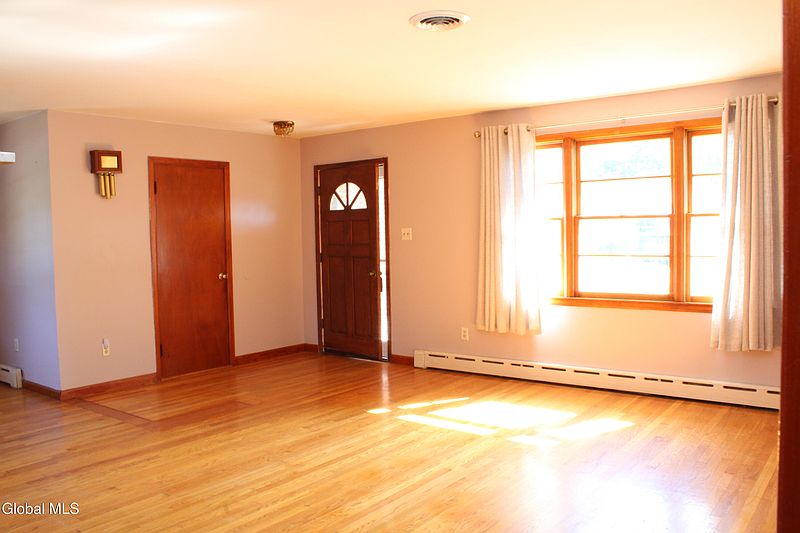 5th image of 1 Williams Terrace