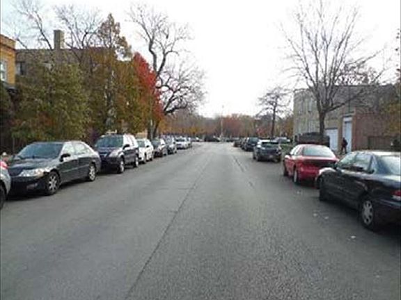 5th image of 3226 W Palmer St
