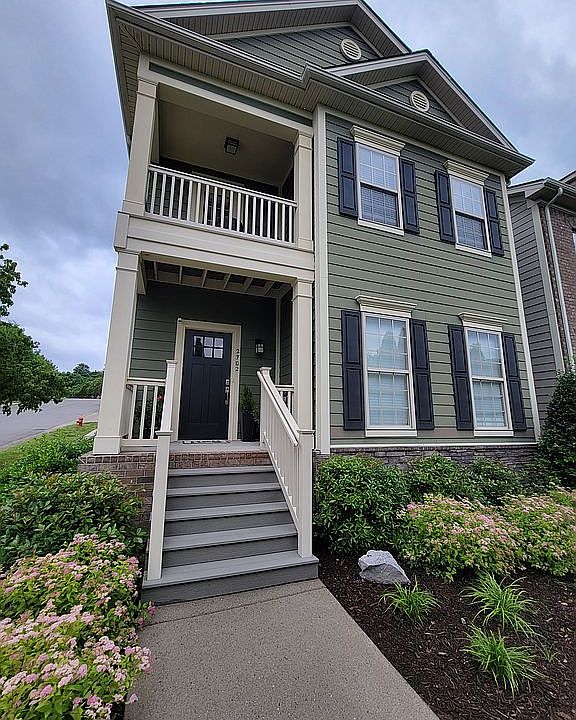2nd image of 2702 Dracut Ln