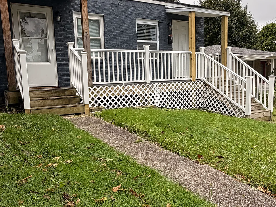 328 Murray Ave #B