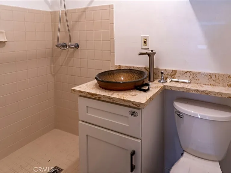 2172 Pacific Ave — Photo 15