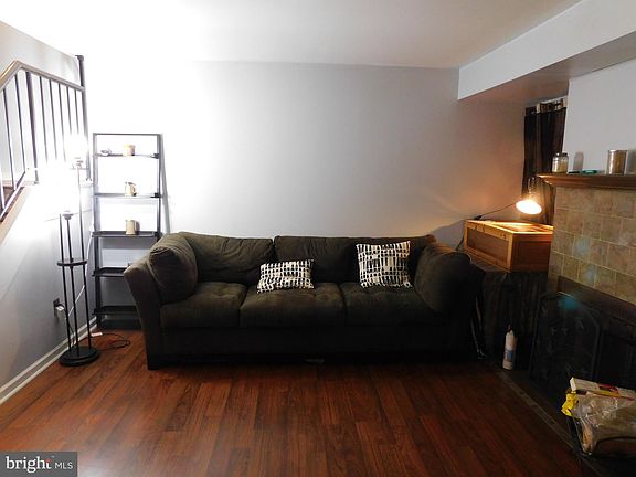 5th image of 50 Harwood Ln