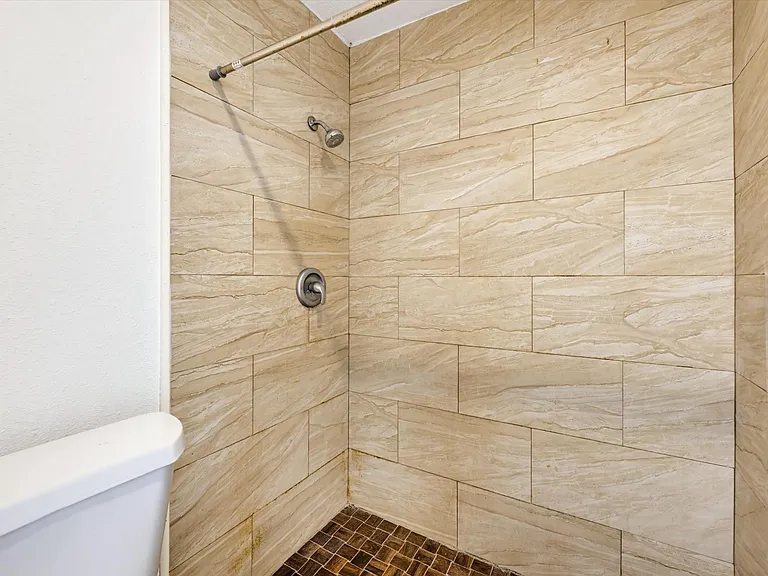 9548 Pagewood Ln #9548 — Photo 18