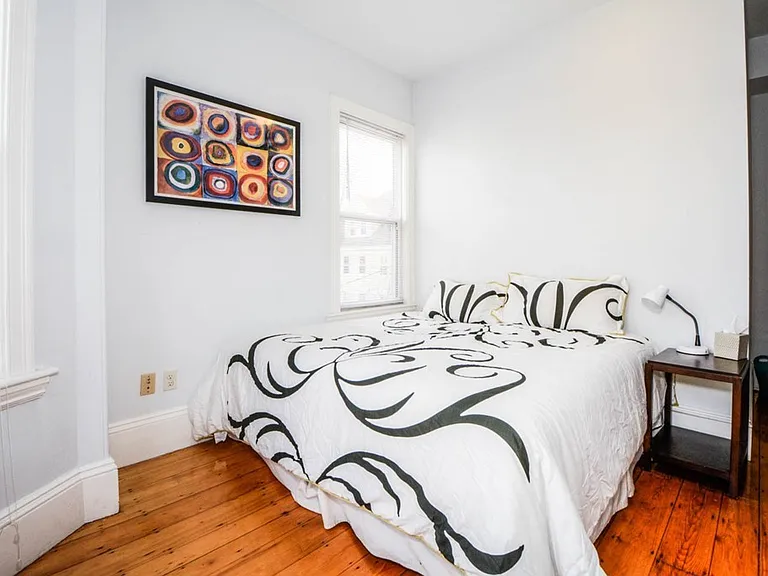 135 Paul Gore St #1 — Photo 6