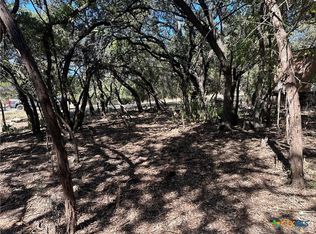672 Burr Oak Ln, Canyon Lake, TX 78133
