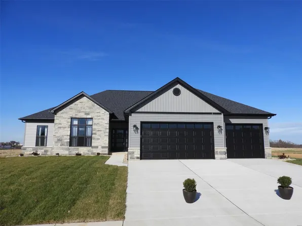 445 Hayden Dr, Waterloo, IL 62298