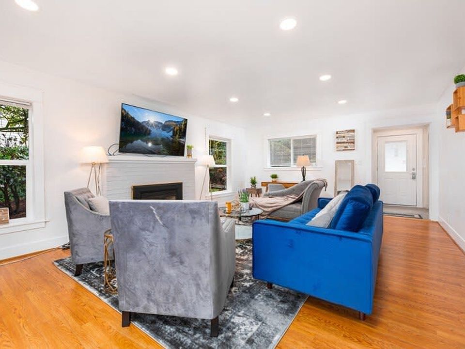 1st image of 3804 E Mercer Way Island Washington #9-ID1034938P