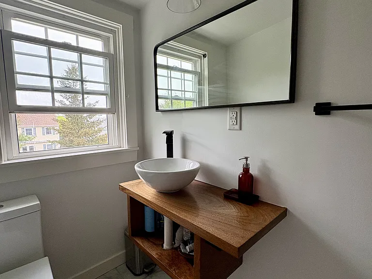9 Larkin Ln — Photo 17