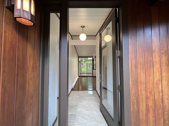 2nd image of 1515 Channing Ave