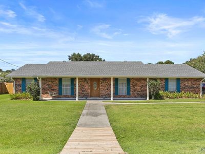 319 Horseshoe Rd, Schriever, LA, 70395