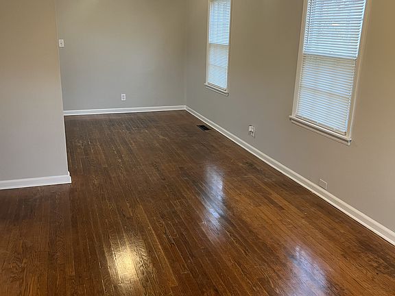 2nd image of 2902 Love Ave NW
