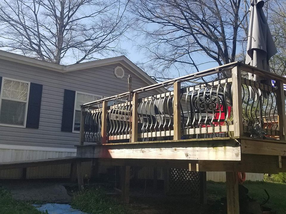 1st image of 105 Overhill Dr