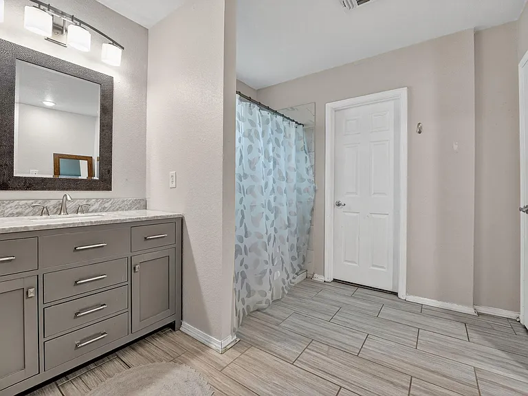 14906 Foy Dr — Photo 15
