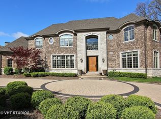 180 Old Mill Rd, Lincolnshire, IL 60069