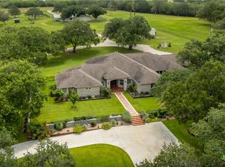 7209 Us Highway 87 S, Cuero, TX 77954