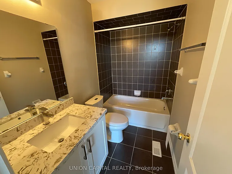 54 Kindy St — Photo 14