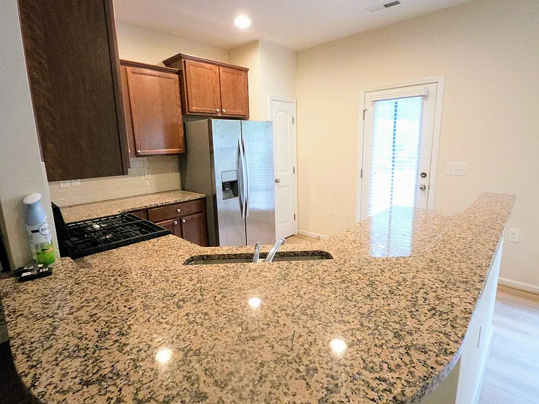 221 Olivet Loop #1 — Photo 10