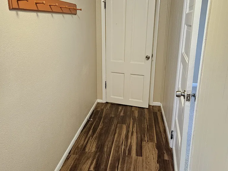1445 N Quitman St #B — Photo 13