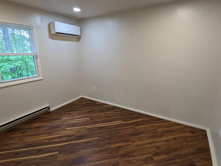 411 Lindsay Rd #3 — Photo 13