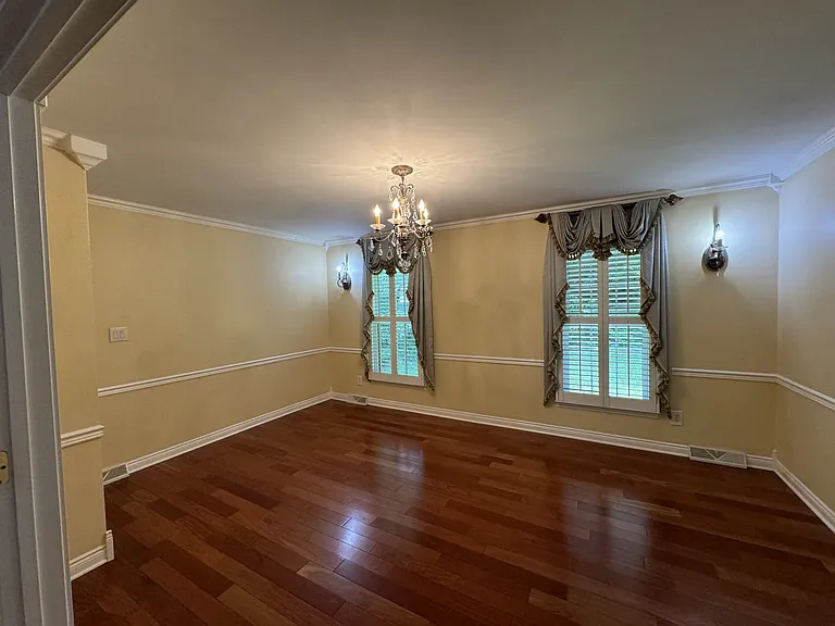 8839 Kings Tree Rd — Photo 5