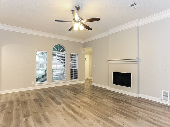 4th image of 6507 Stetter Dr