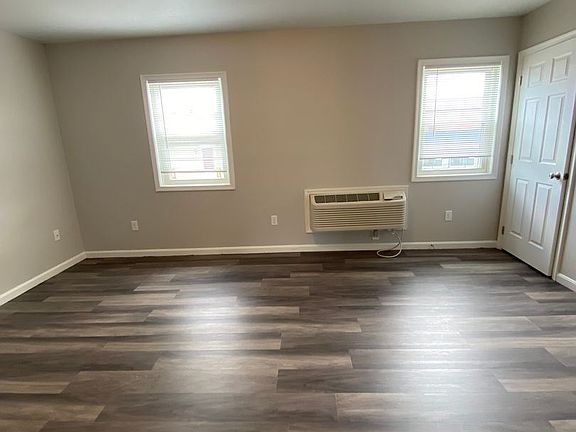 2nd image of 101-111 Brimmer Ave #B