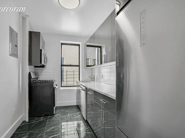 603 W 140th St #33 — Photo 4