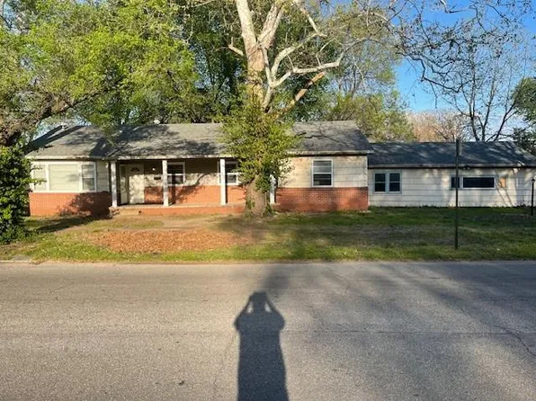 201 S Walnut St, Pittsburg, KS 66762